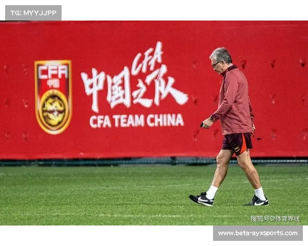 中国男足东亚杯纯本土阵容引发热议 归化政策是否倒退成焦点 中国男足东亚杯纯本土阵容引发热议 归化政策是否倒退成焦点